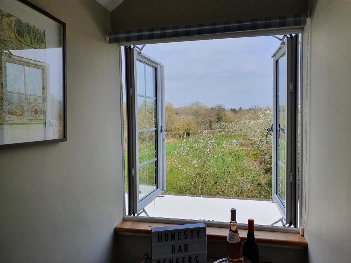 Beautiful 2 Bedroom Guest House With Private Pool In Lacock, Wiltshire Ngoại thất bức ảnh